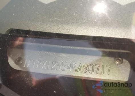 2004 Ford F-150 Lariat/Xl/Xlt z USA, uszkodzony, nr VIN 1FTPX12554KA90717